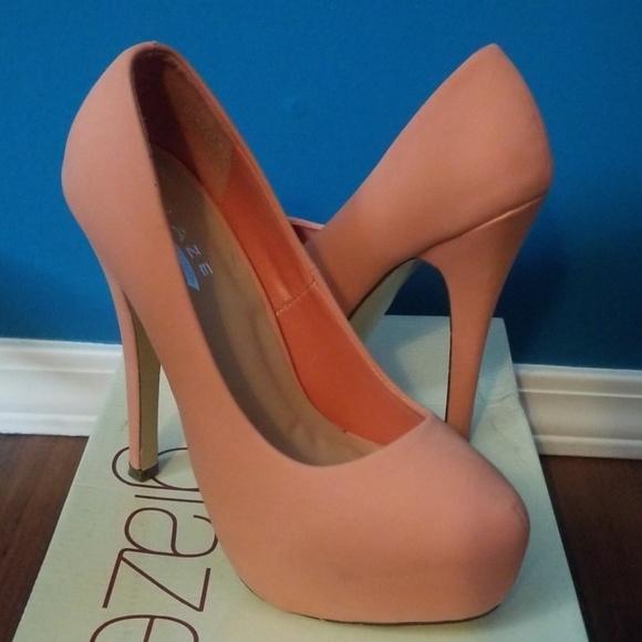 Glaze Shoes - 🍑Heels🍑